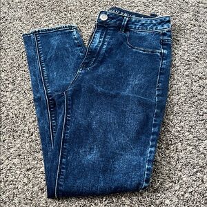 American Eagle Outfitters Dark Blue Skinny Jeans